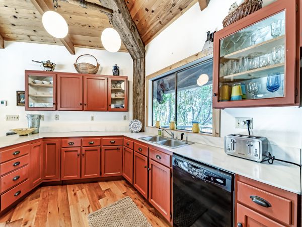 Mendocino Home 1027134