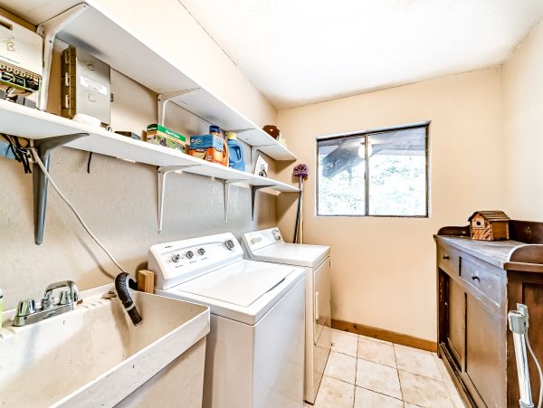 Mendocino Home 1027134