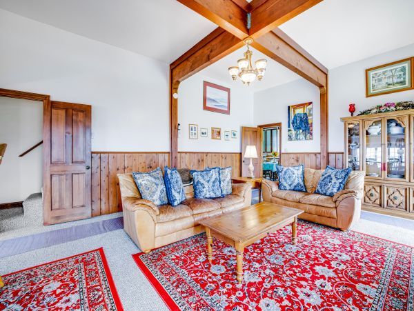 Mendocino Home 1027135