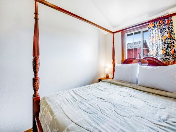 Mendocino Home 1027135