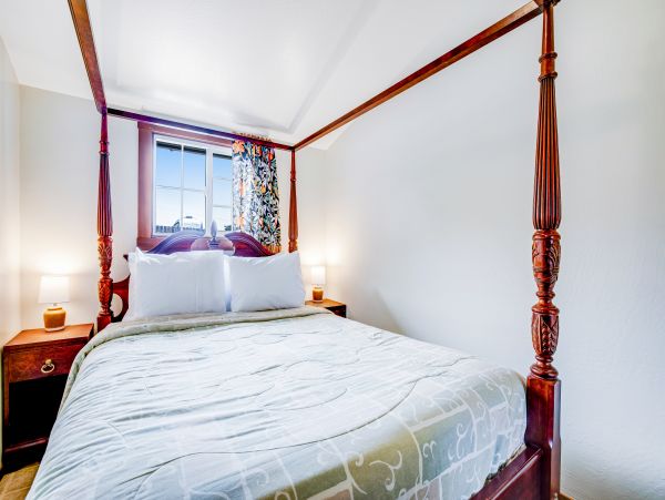 Mendocino Home 1027135
