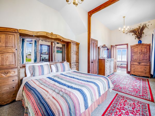 Mendocino Home 1027135