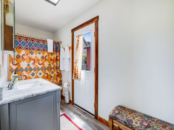 Mendocino Home 1027135