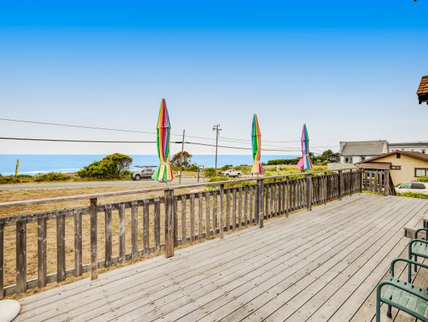 Mendocino Home 1027135