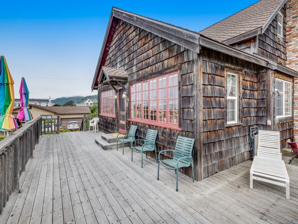 Mendocino Home 1027135