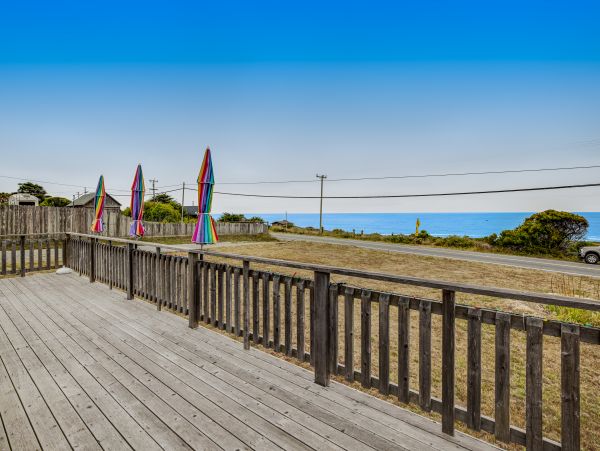 Mendocino Home 1027135