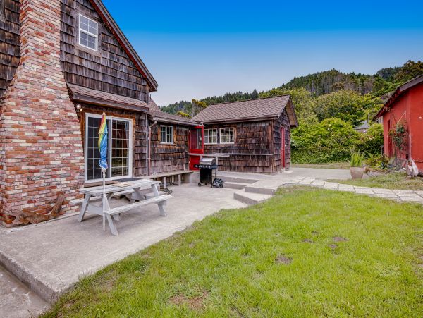 Mendocino Home 1027135