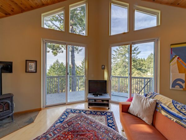 Mendocino Home 1027136