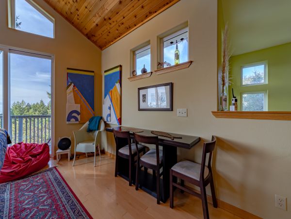 Mendocino Home 1027136