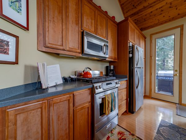 Mendocino Home 1027136