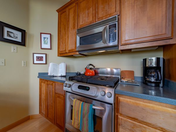 Mendocino Home 1027136