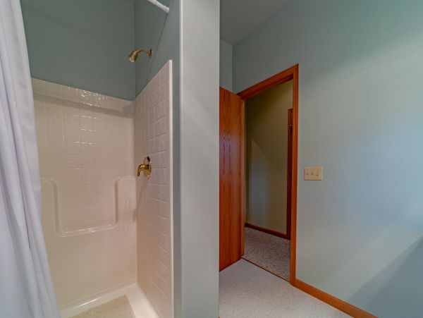 Mendocino Home 1027136