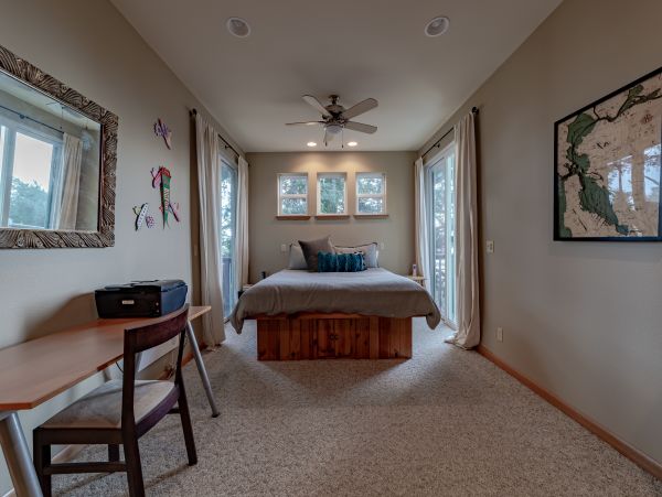 Mendocino Home 1027136