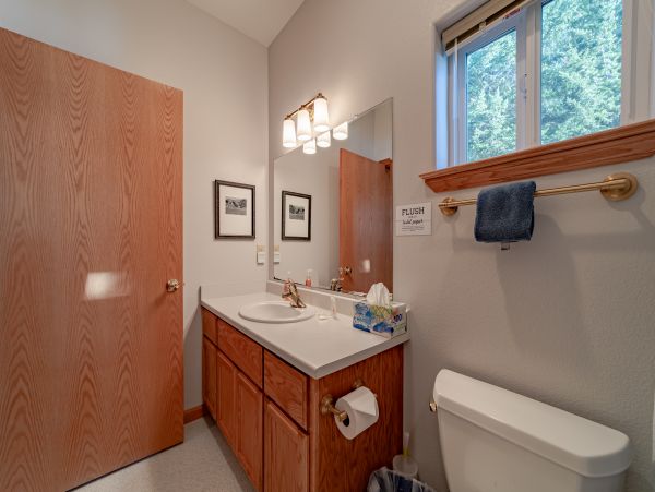Mendocino Home 1027136