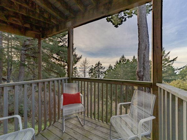 Mendocino Home 1027136