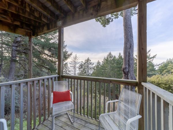 Mendocino Home 1027136