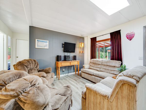 Mendocino Home 1027137