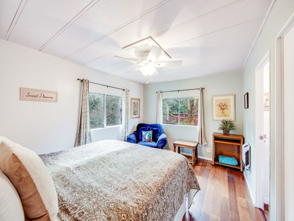 Mendocino Home 1027137