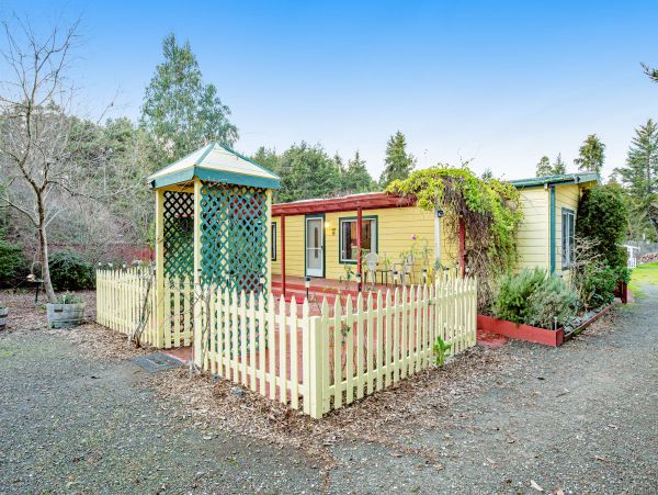 Mendocino Home 1027137