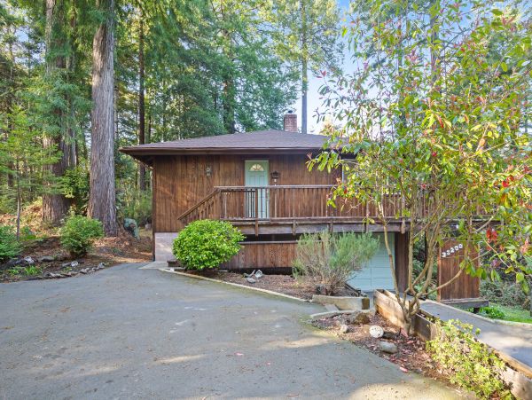 Mendocino Home 1027138