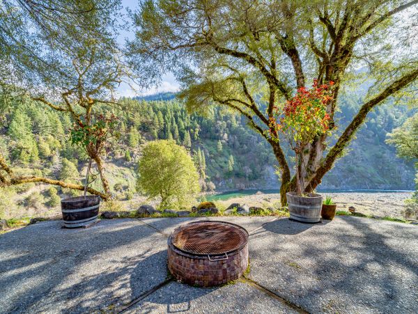 Mendocino Home 1027139