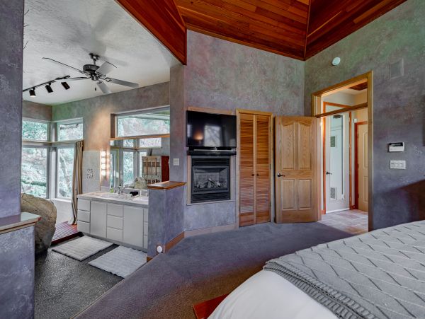 Mendocino Home 1027139