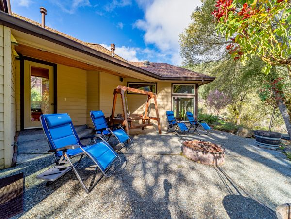 Mendocino Home 1027139
