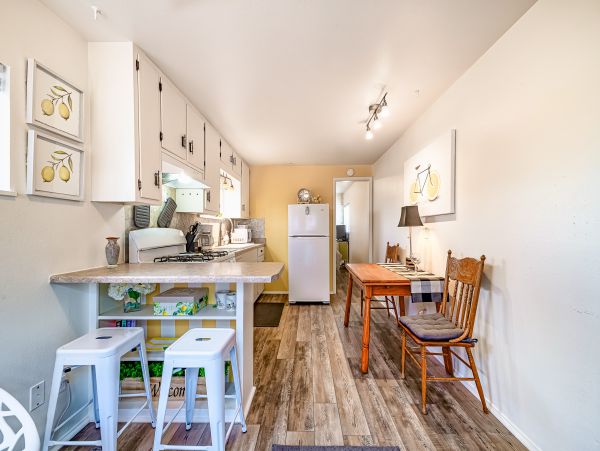 Mendocino Home 1027140