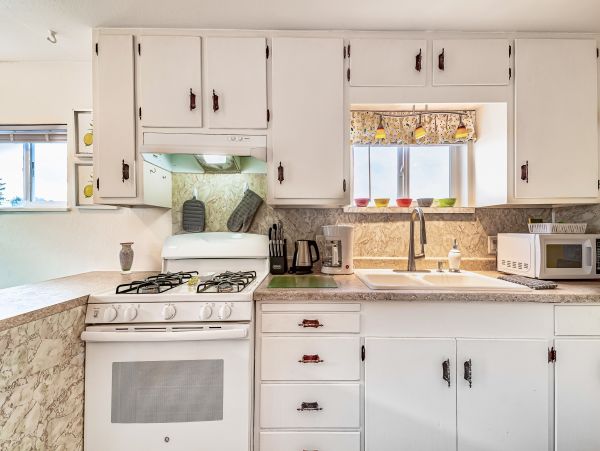 Mendocino Home 1027140