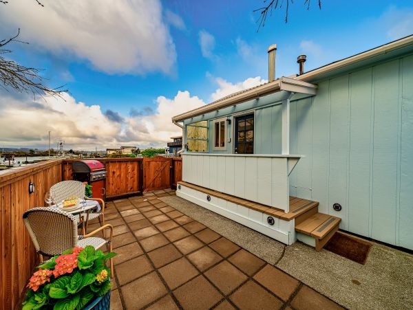 Mendocino Home 1027140