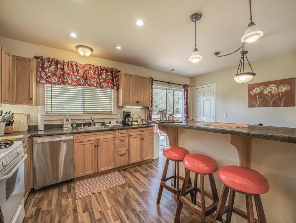 Mendocino Home 1027141