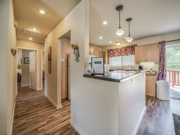 Mendocino Home 1027141