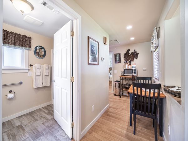 Mendocino Home 1027142