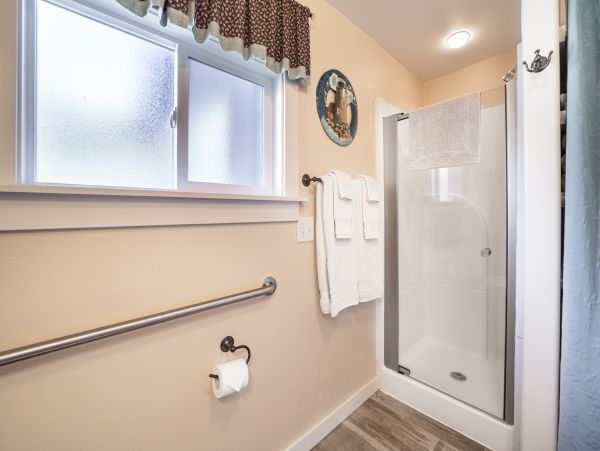 Mendocino Home 1027142