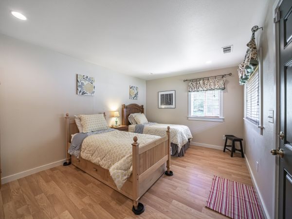 Mendocino Home 1027142