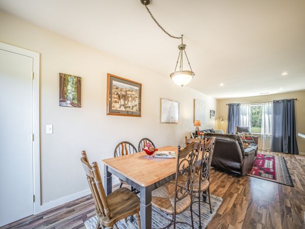 Mendocino Home 1027145