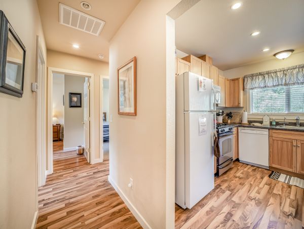 Mendocino Home 1027145