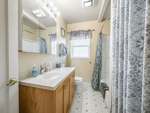 Mendocino Home 1027146