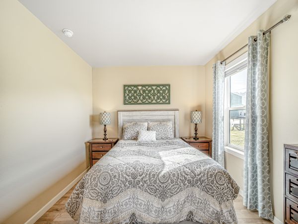 Mendocino Home 1027146