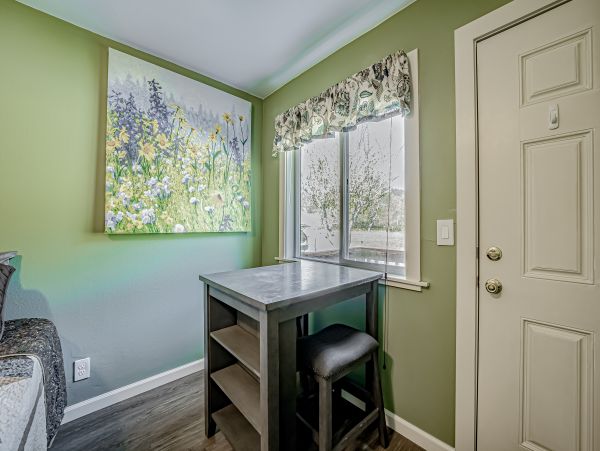 Mendocino Home 1027147