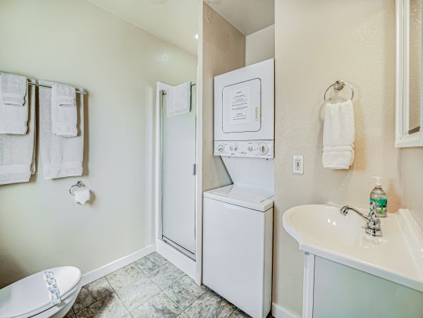 Mendocino Home 1027147