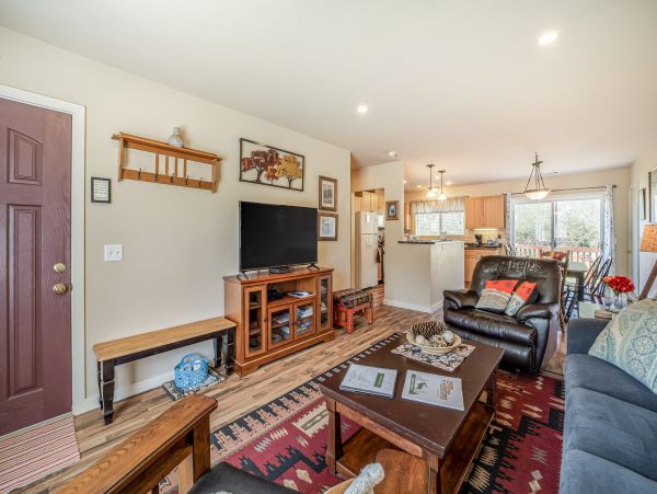 Mendocino Home 1027148
