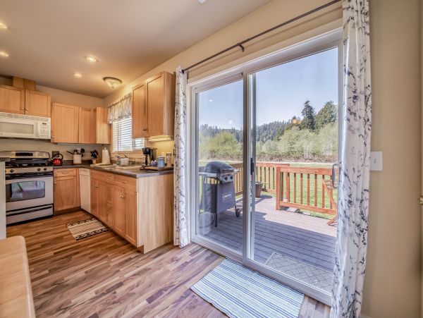Mendocino Home 1027148