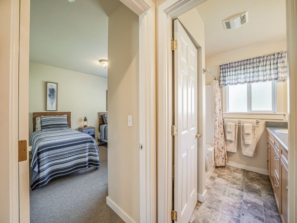 Mendocino Home 1027148