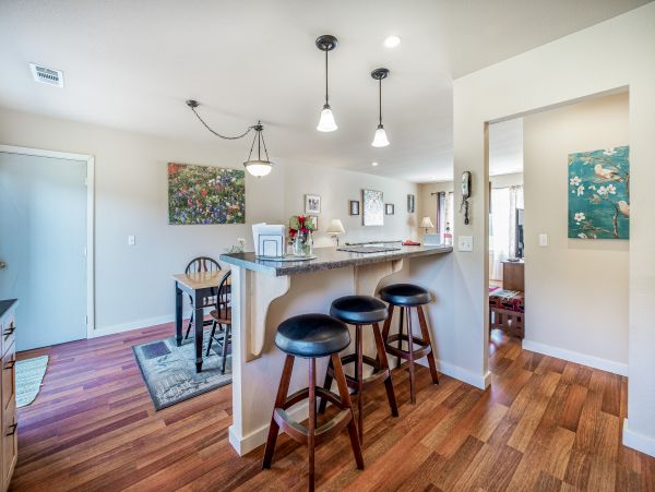 Mendocino Home 1027149