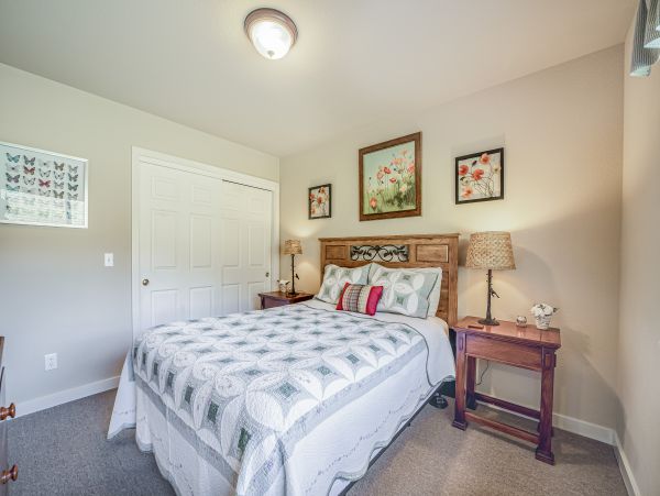 Mendocino Home 1027149