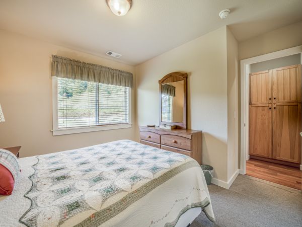 Mendocino Home 1027149