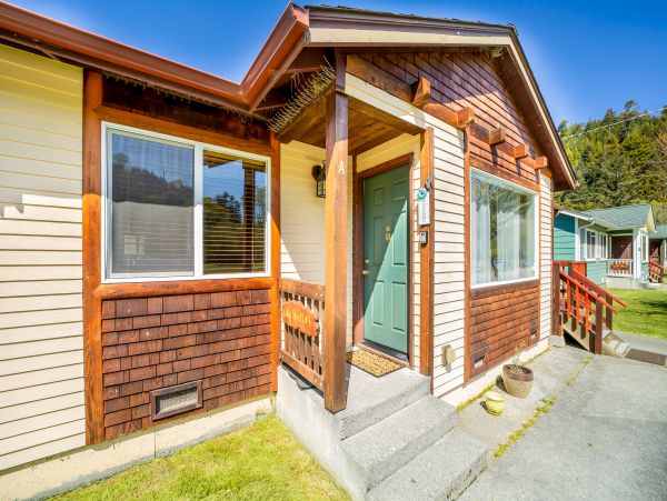 Mendocino Home 1027149