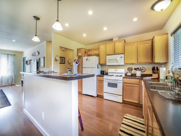 Mendocino Home 1027153