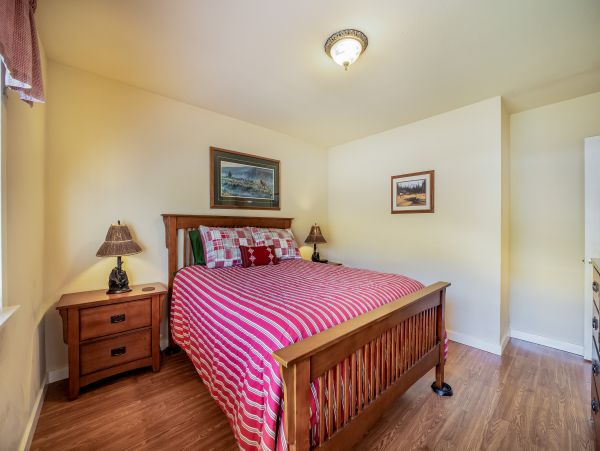 Mendocino Home 1027154